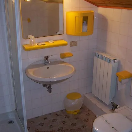 Отель Hotel La Sponda 3*