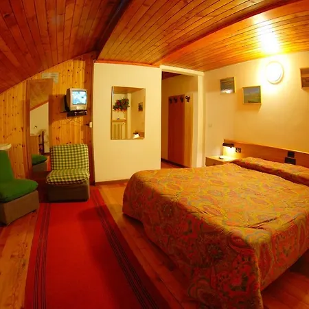 Hotel La Sponda 3* Valleve